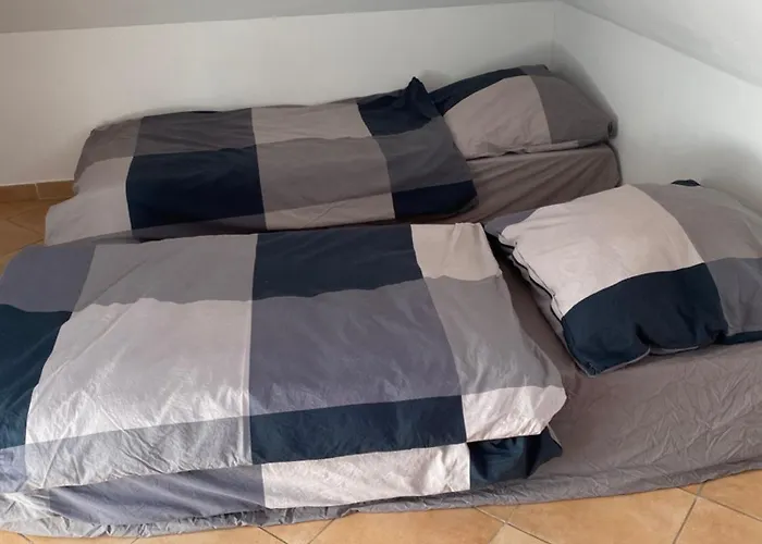 Helle Und Ruhige Dachgeschosswohnung Apartmán Mnichov