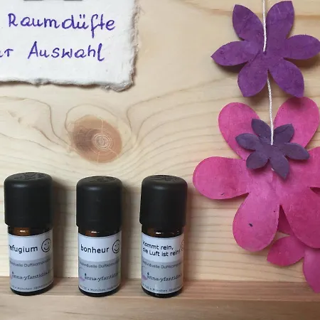 Helle Und Ruhige Dachgeschosswohnung Apartment Munich