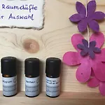 Helle Und Ruhige Dachgeschosswohnung Appartement München